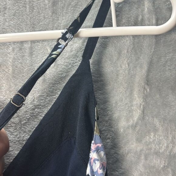 Abercrombie & Fitch Women's Navy Blue Floral Button Front Dress Size Small - Picture 7 of 10